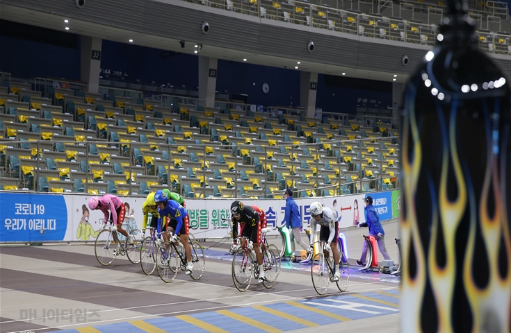 지난해 12월 12일 광명 스피돔에서 열린 모의경주 모습