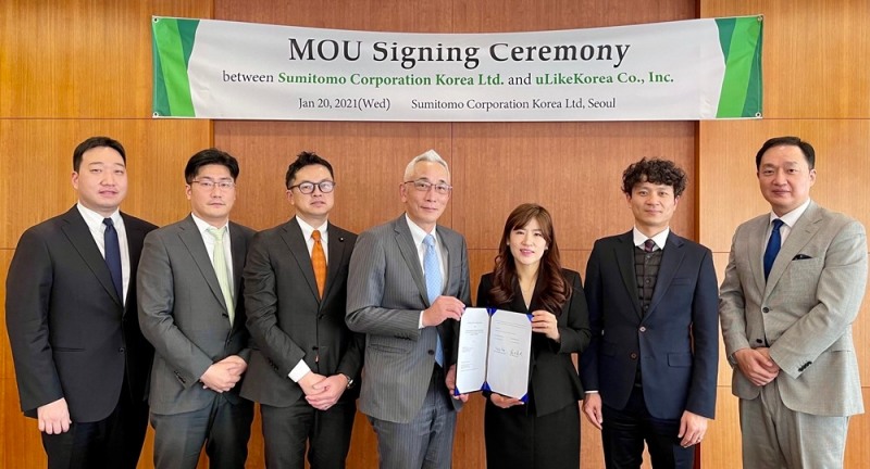 유라이크코리아-한국스미토모상사 임직원(사진 오른쪽 세번째 유라이크코리아 김희진 대표, 네번째 오카다 타쿠야 한국스미토모상사 사장)