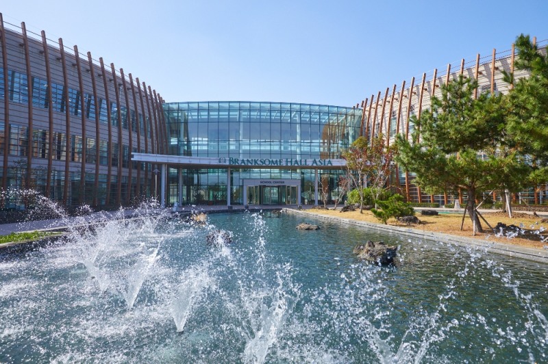 브랭섬홀 아시아, 인터내셔널 스쿨 어워즈 2021 '올해의 최고 국제학교'로 선정