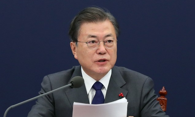 문재인 대통령이 21일 오후 청와대 여민1관에서 열린 국가안전보장회의(NSC) 전체회의 및 외교안보부처 업무보고에 참석해 발언하고 있다.