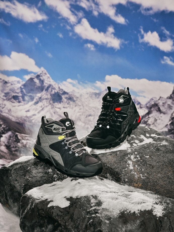 네파, 겨울 산행을 위한 등산화 2종 출시