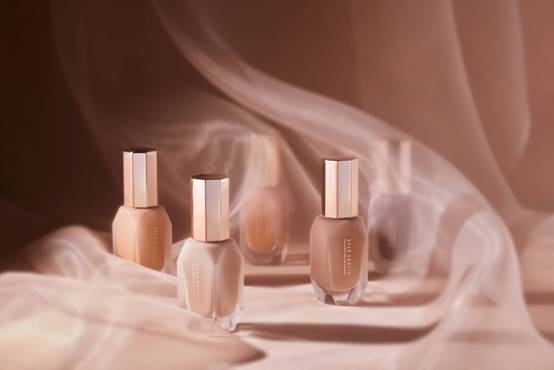 디어달리아 ‘스킨 파라다이스 쉬어 실크 파운데이션’