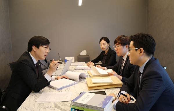 형사전문변호사 '취업했는데…내가 보이스피싱 수금책'