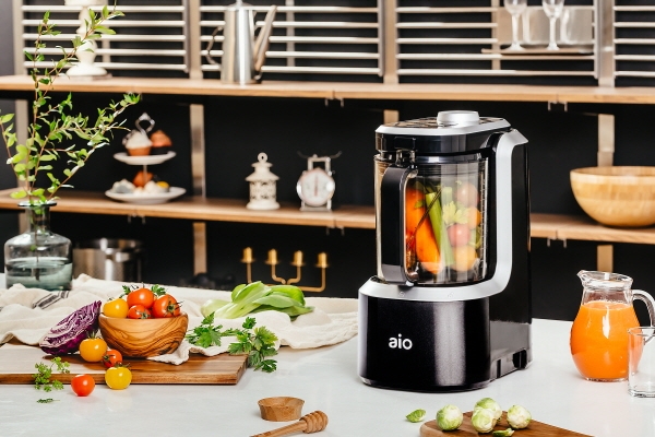 ‘설 세뱃돈 받아가소’ 아이오 블렌더 블랙 에디션 출시 기념 설날 이벤트