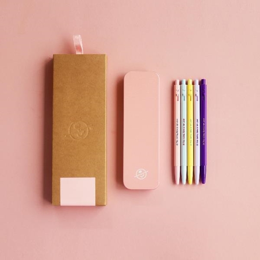 커피빈X모나미, 커피빈 로고 담긴 모나미 볼펜 세트 출시