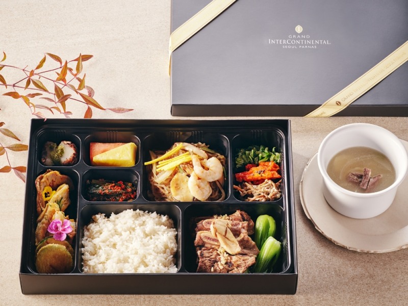 "설 명절 음식, 호텔 셰프에게 맡기자" 특급호텔 '투고 메뉴' 인기