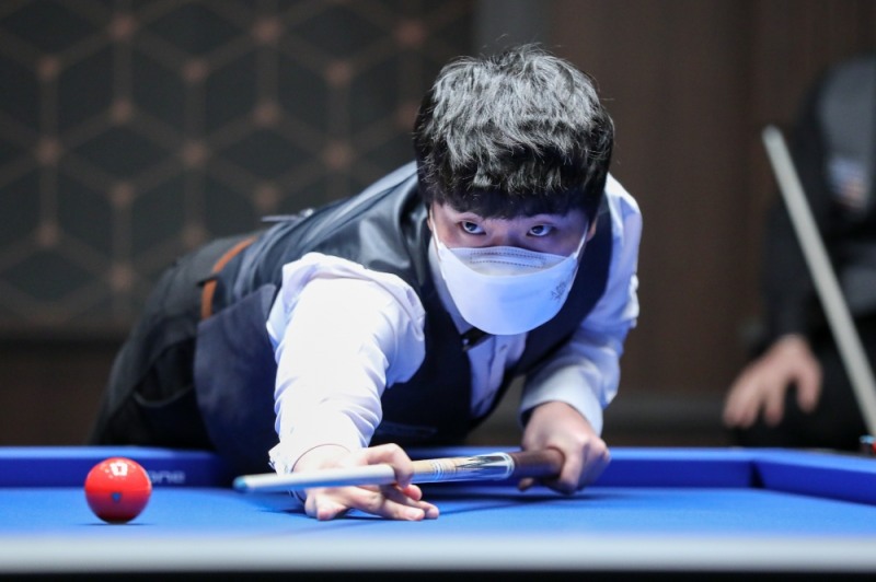 4강에 오른 김행직(사진-파이브앤식스 제공)