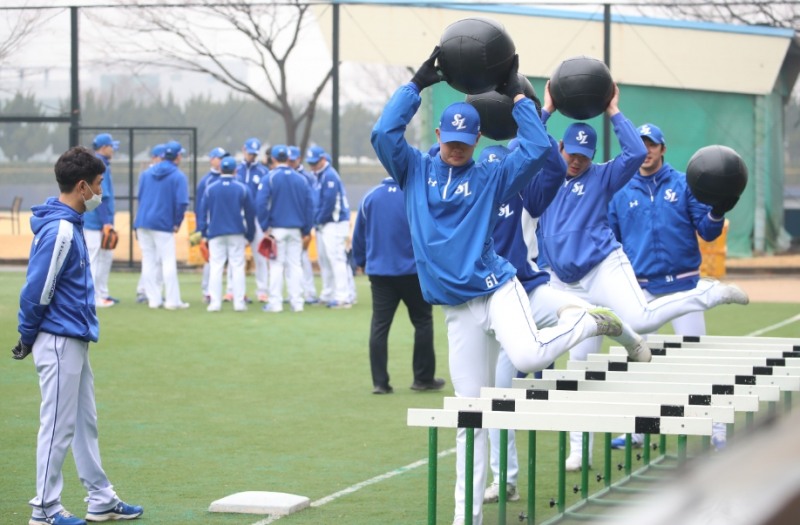 2021시즌에 대비한 삼성의 스프링캠프 훈련 모습