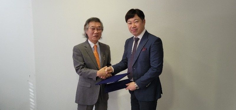 마니아타임즈 이영만 대표(좌), 한국싱글핸디캡골프협회 정치은 협회장(우)