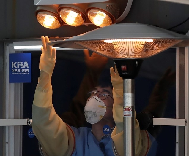 철원, 확진자 가족 3명 추가 확진…누적 확진자 220명