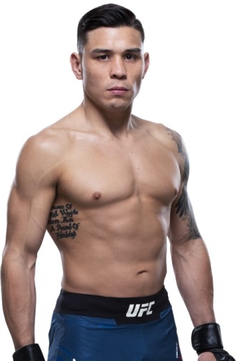 리키 시몬, 3연승. 베테랑 캘러허에 만장일치 판정승-UFC페더급