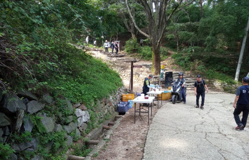 남한산성 불법 노점상 10년만에 사라졌다…경기도 근절 노력 성과 거둬
