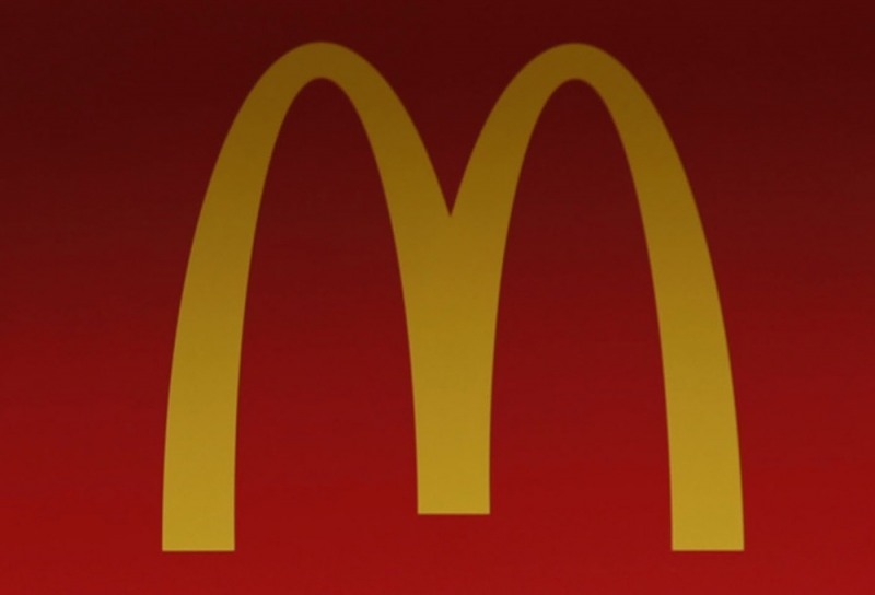 맥도날드 직원, 탈의실서 여직원 20명 '몰카 촬영' 들통…'박사방' 성착취물도 다량 보유