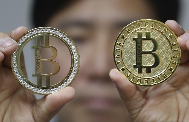 비트코인 시총 1조달러 돌파…테슬라 시총 추월