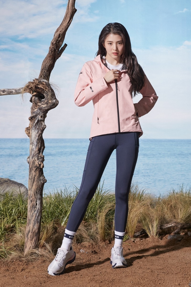아이더, 21S/S 화보 공개하며 브랜드 시즌 테마 제시!