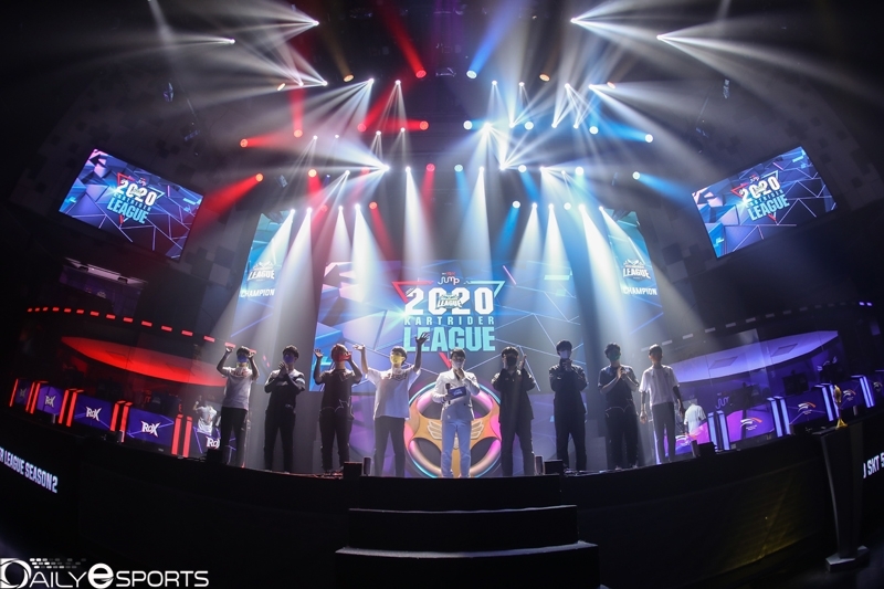 넥슨은 오는 6일 2021 Hey Young 카트라이더 리그 시즌1을 개최한다.