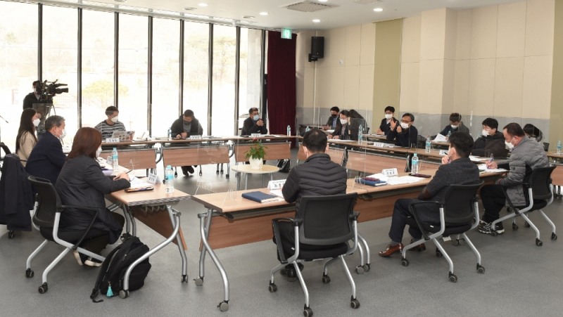 한탄강유역 발전계획 수립 위한 관계기관 협의 모습