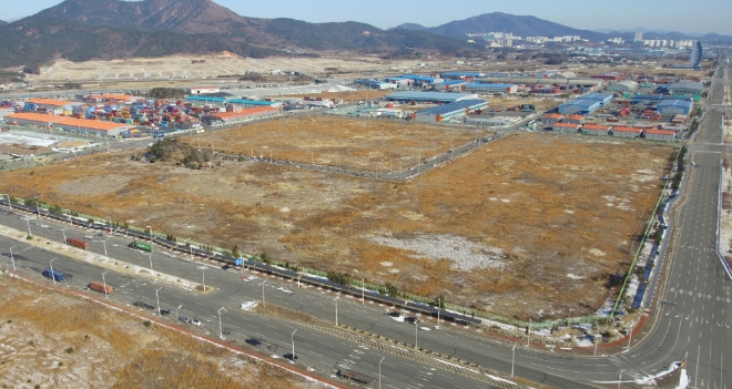 광양항 자전거도로 태양광발전소 전경 / 사진 제공 = 한국지역난방공사