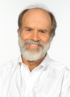 일본군 위안부 피해자들을 '자발적 매춘부'로 왜곡한 존 마크 램지어 하버드대 로스쿨 교수가 일본 정부와의 관계성을 인정한 것으로 드러났다. 사진은 램지어 교수. 사진은 하버드 로스쿨 홈페이지 갈무리.