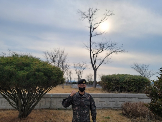 화재사고 현장에서 신속한 구호 작업으로 시민의 생명을 구한 31사단 김호규대대 상근예비역 김성훈 일병/사진=31사단