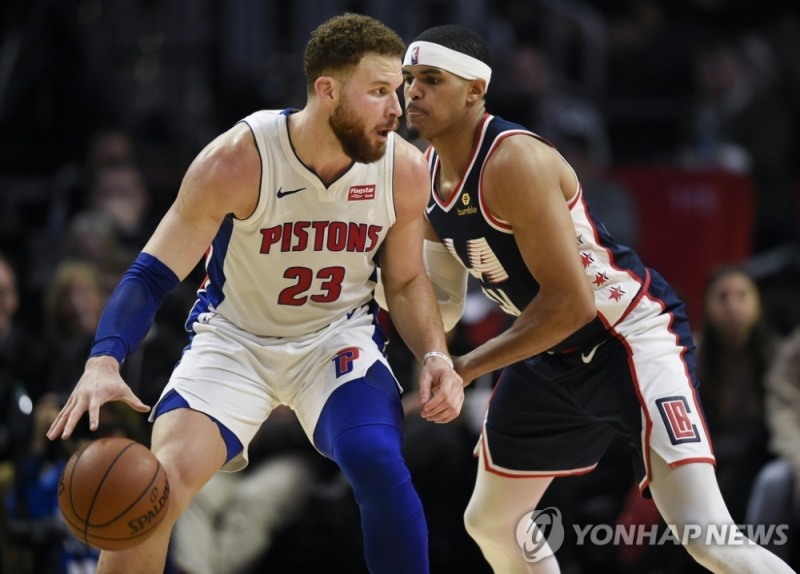 디트로이트 시절의 블레이크 그리핀(왼쪽).