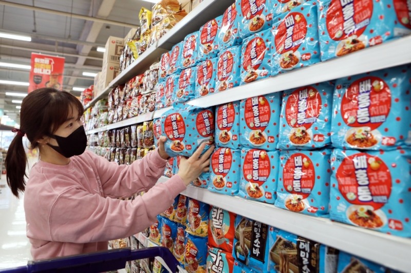 농심 ‘ 배홍동 비빔면’ TV CF 온에어…판매 개시