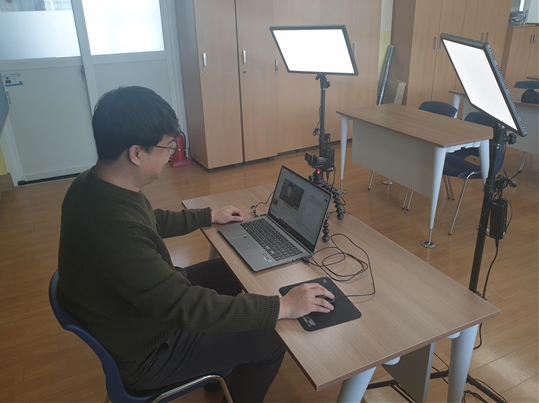사진 = 지난해 구미 장천초 조성호 선생님 수업 장면