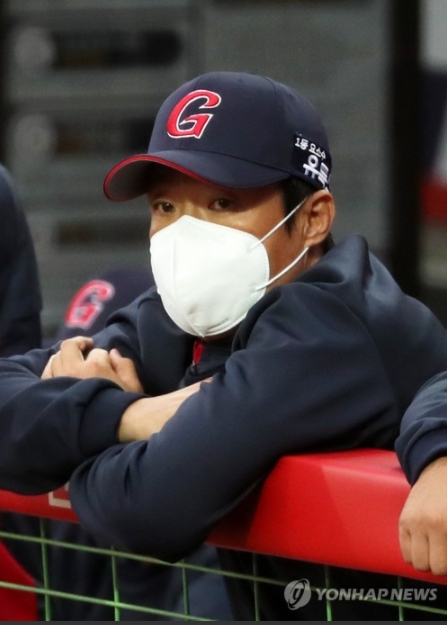 2년차를 맞은 허문회 감독