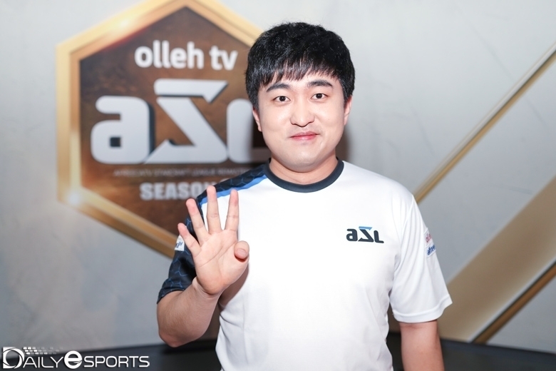 개인 사정으로 ASL 시즌11 불참을 선언한 '최종병기' 이영호.