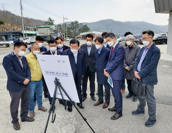 국민권익위가 여객선 건조 보조금 환수로 뱃길이 끊어질 위기에 놓인 진도군 주민들을 위해 19일 가사도를 방문, 현장 조사를 실시했다/사진=진도군