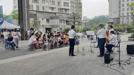 서초구, '2021 찾아가는 꽃자리콘서트' 개최