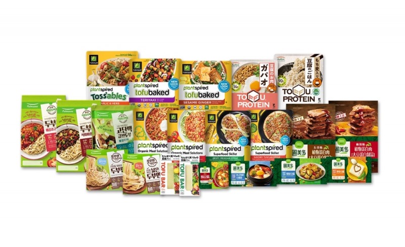 <풀무원의 한·미·중·일 식물성 지향 식품 라인업>