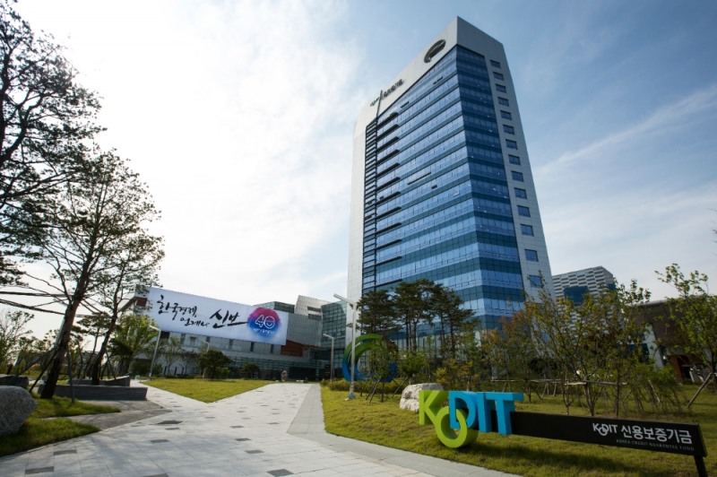 신보, P-CBO 발행으로 코로나 피해기업 5200억 지원