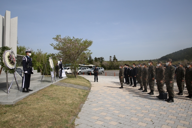 JDC, 대한민국 공군과 6.25 전쟁 최고 영웅 '故딘 헤스 대령' 추모식 개최