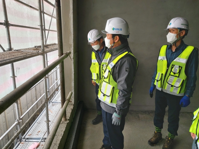 박영수 국토안전관리원 원장(가운데)