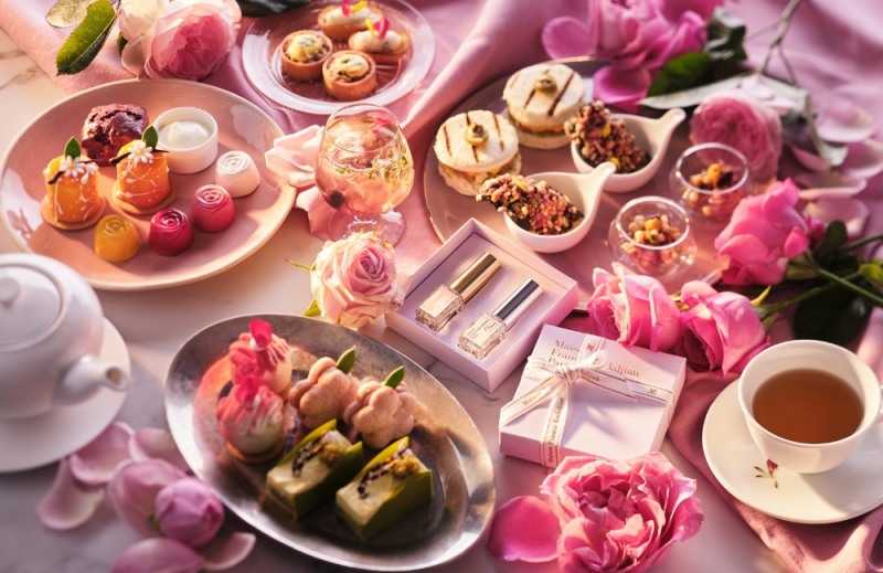 인터컨티넨탈 로비라운지 플라드라렌 로열하이티