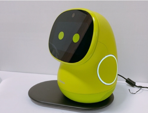 인천 서구, 인공지능 '서로e음 돌봄로봇' 14대 지원