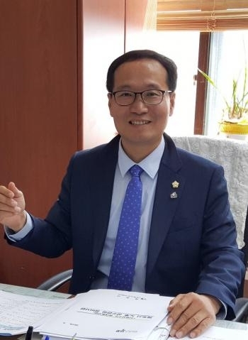 목포시의회 이형완 의원(유달·만호·동명·목원동)