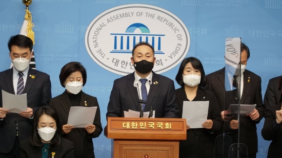 김원이 의원(더불어민주당, 원내부대표)기자회견/사진=김원이 의원 사무실