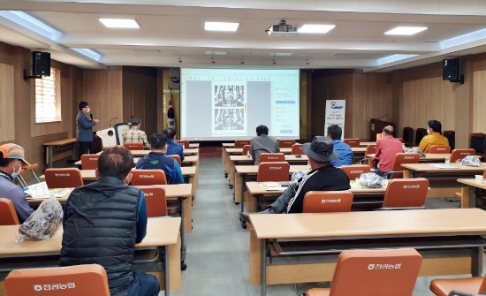 장흥군, 작목별 맞춤형 안전관리 실천시범 농작업 안전교육 추진/사진=장흥군