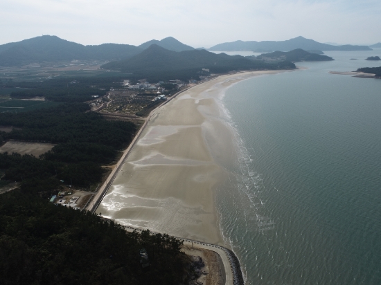 국내 최대규모 백사장 신안군 임자 대광해수욕장/사진=신안군