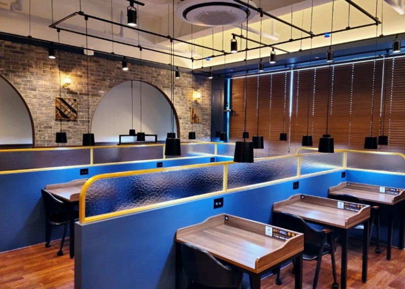 프리미엄 비허밍 스터디 카페 인테리어, 맞춤형 본사 직접 시공으로 ‘격’ 높여