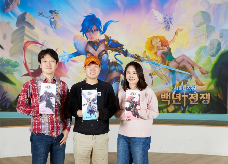 왼쪽부터 오영학 사업실장, 이승민 스튜디오장, 장순영 아트팀장.