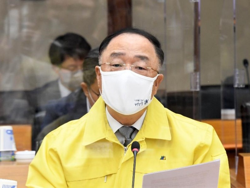 홍남기 국무총리 직무대행(사진=기획재정부)