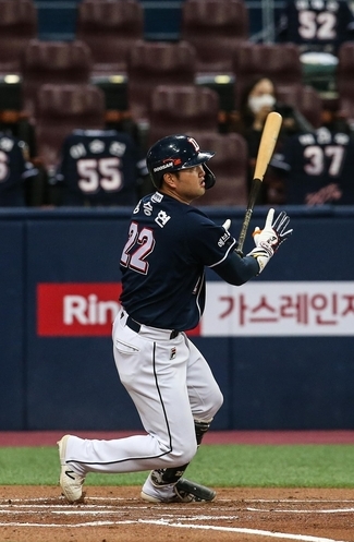 두산 장승현 프로데쥐 8년, 100게임만에 첫 홈런