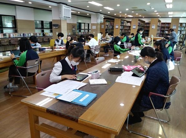 대전학생교육문화원, 독서 콘텐츠 제작 및 인문학에 진로 더하기 프로그램 운영
