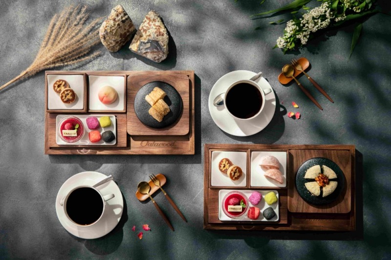 오크우드 프리미어 코엑스 센터, 10일 '休(휴), 오크우드 티 세트' 출시