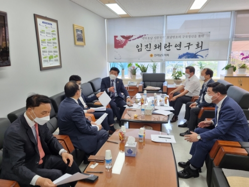 전남도의회 ‘임진왜란 연구회’ 연구 모임/사진=전남도의회