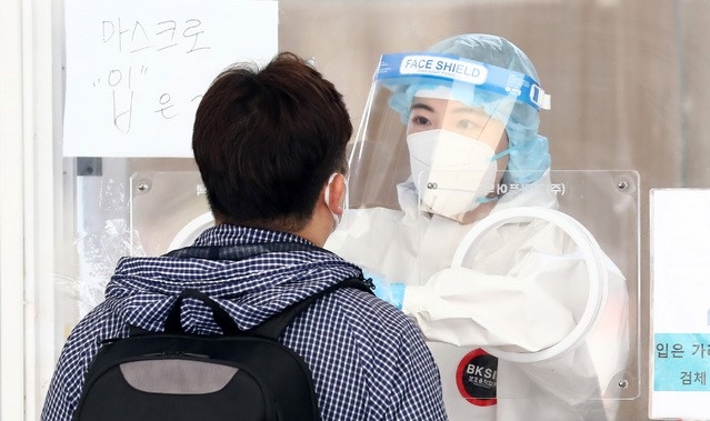 청주, 흥덕구 모 아울렛 직원 깜깜이 확진