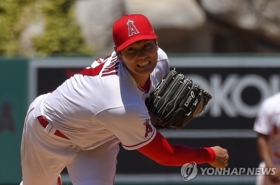 "몸이 너무 무겁다"...오타니 또 무리한 ‘3도류’